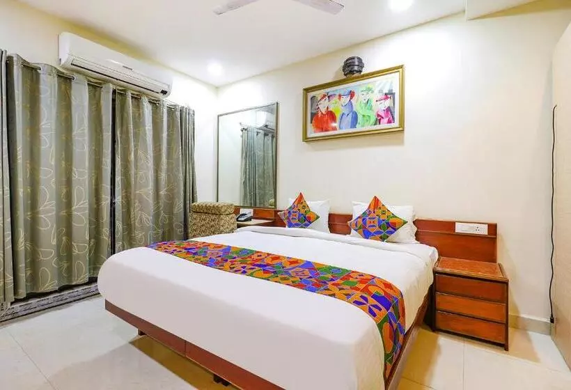 Fabhotel J Sons