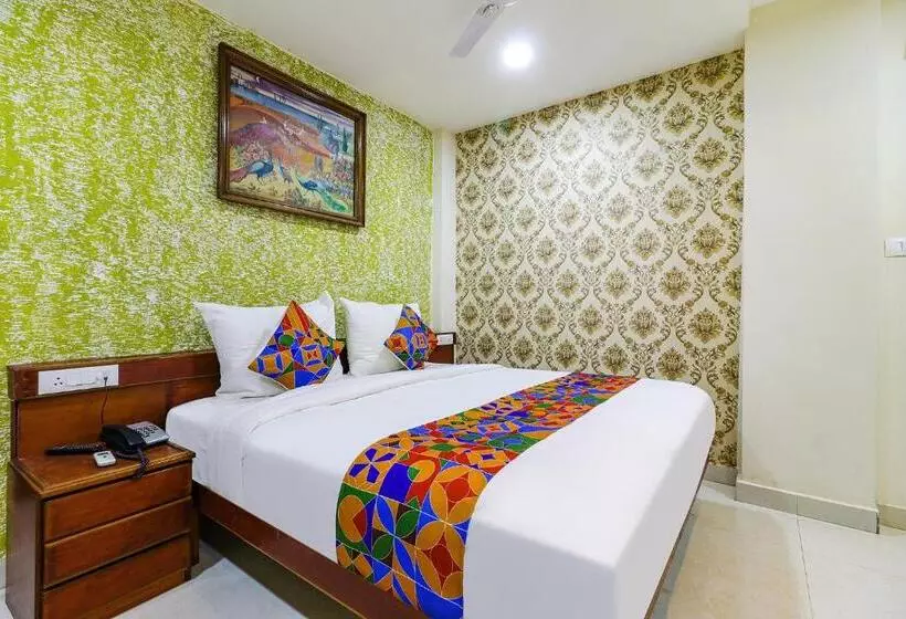 Fabhotel J Sons