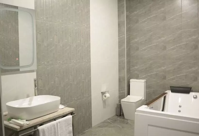 هتل 21 Rooms