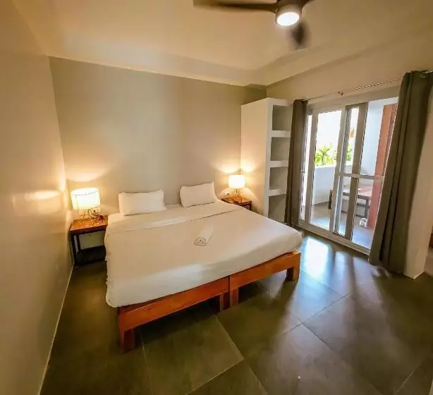 ホテル Bathala Resort