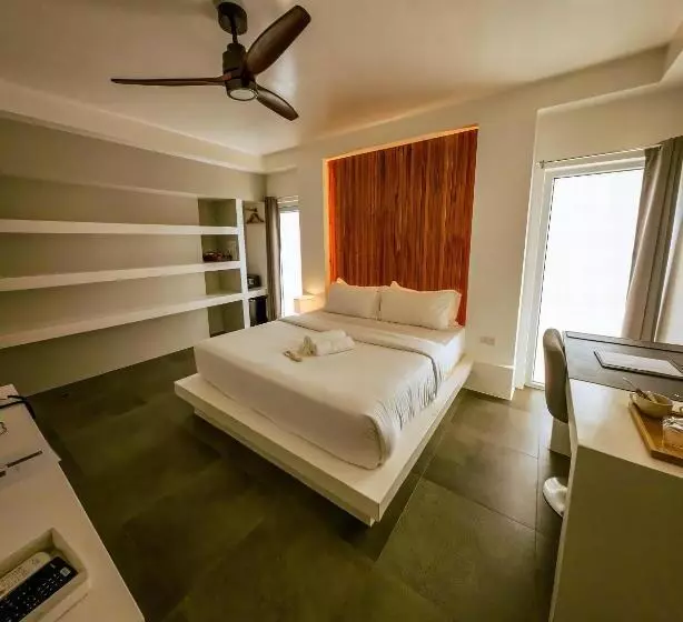 ホテル Bathala Resort