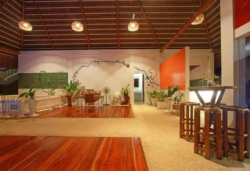 ホテル Bathala Resort
