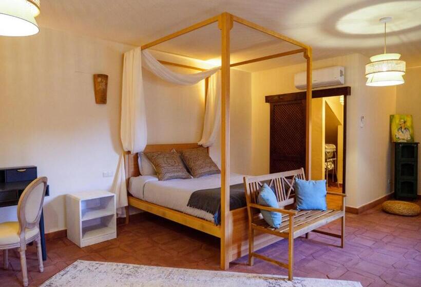 هتل Casa Del Armiño Mansión De La Familia De El Greco