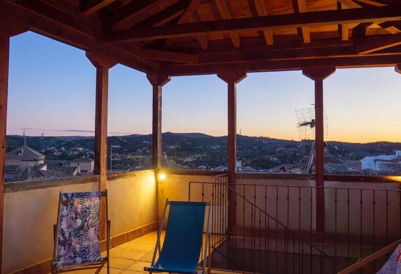 هتل Casa Del Armiño Mansión De La Familia De El Greco