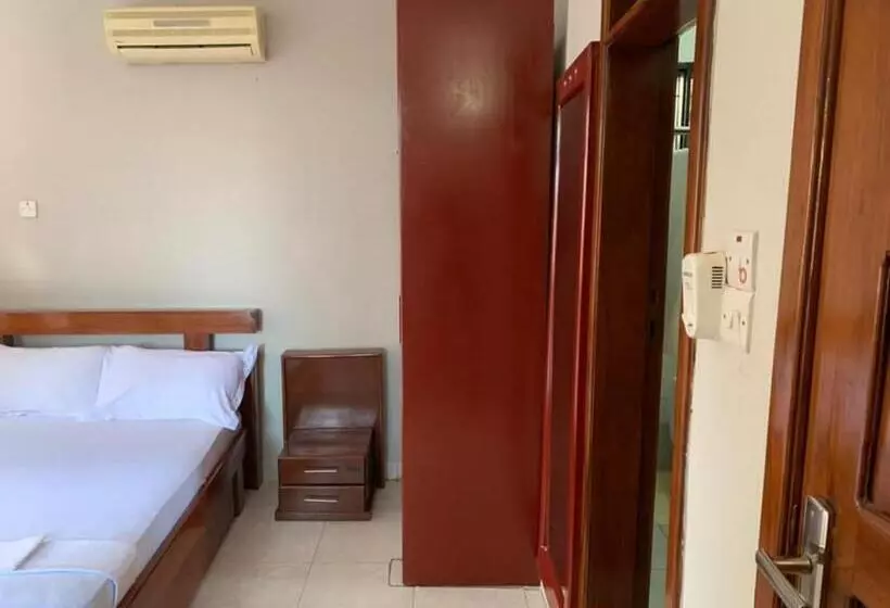 هتل Coast View Resort