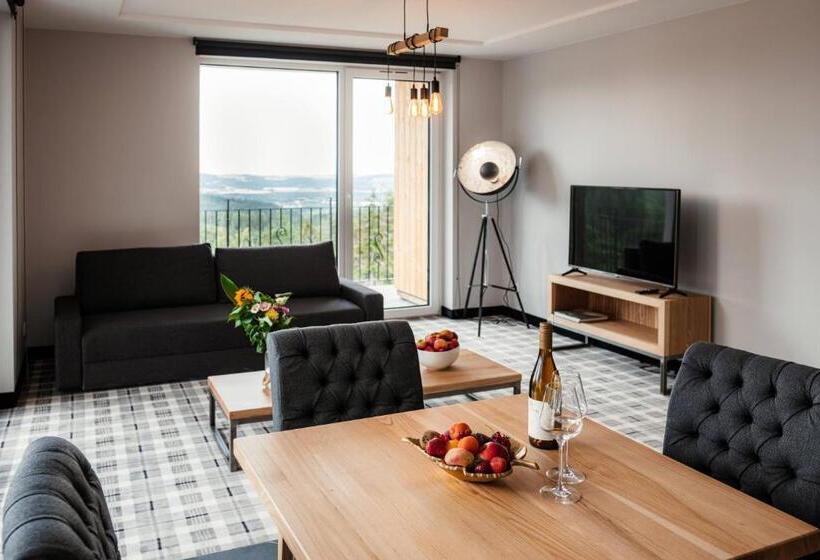 בית מלון כפרי Kazalnica Family&conference Resort