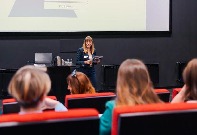 בית מלון כפרי Kazalnica Family&conference Resort