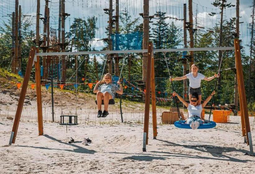 בית מלון כפרי Kazalnica Family&conference Resort