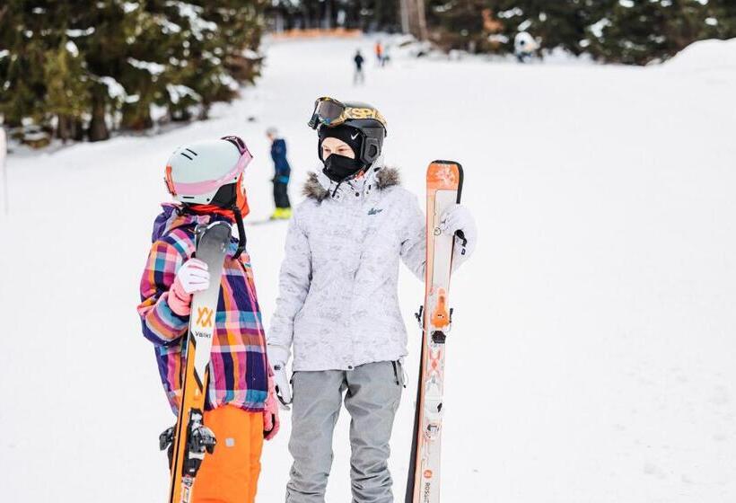 בית מלון כפרי Kazalnica Family&conference Resort