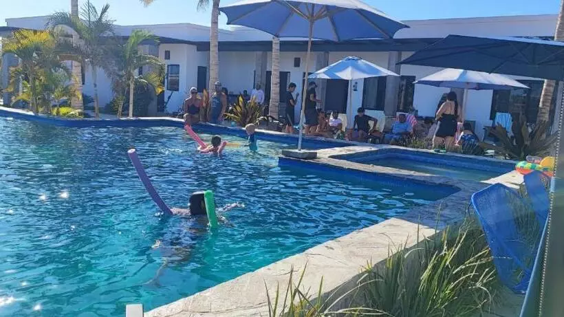 Las Palmas Hotel   Cerritos Beach