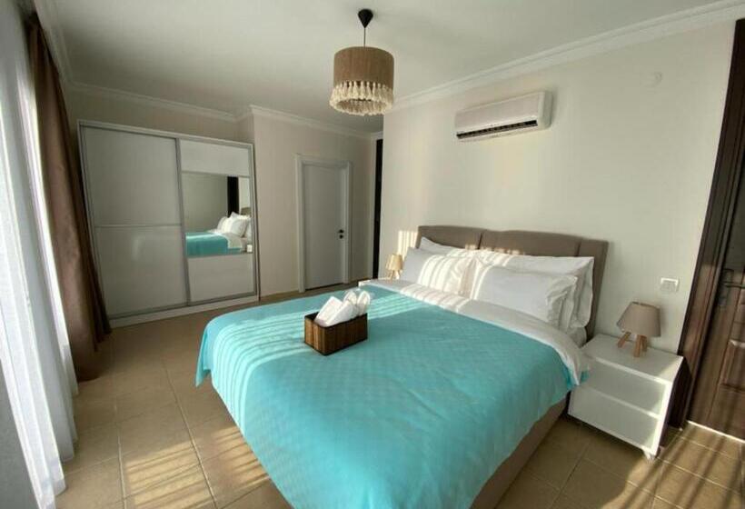 پانسیون Villa Lalaland Family