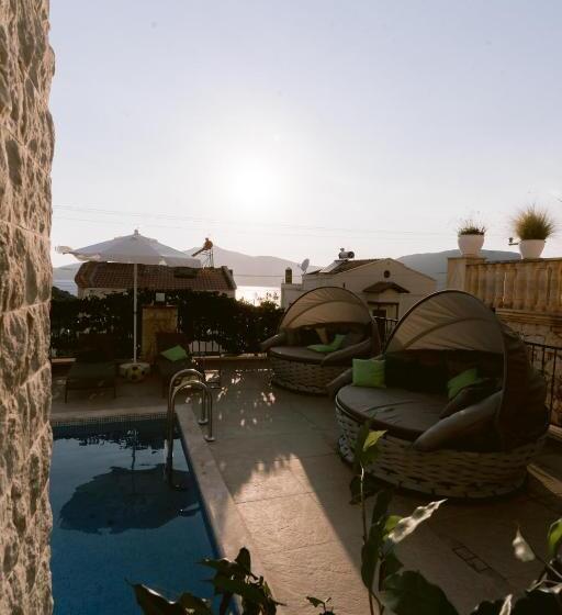 پانسیون Villa Lalaland Family