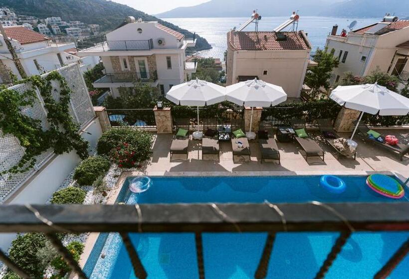 پانسیون Villa Lalaland Family