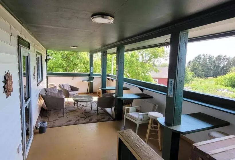 Majatalo Prince County Guest House