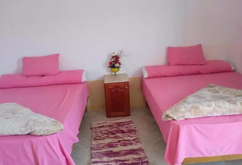 استراحتگاه Abo Hamada Azure Camp
