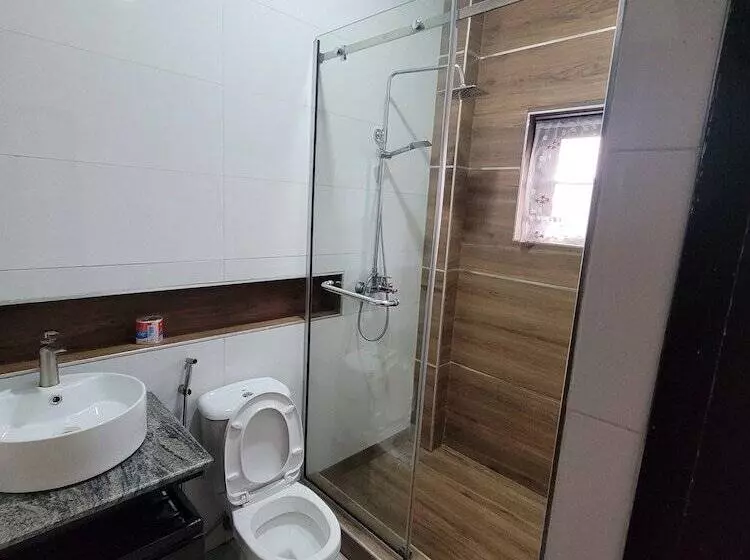 The Charis Hotel And Suites
