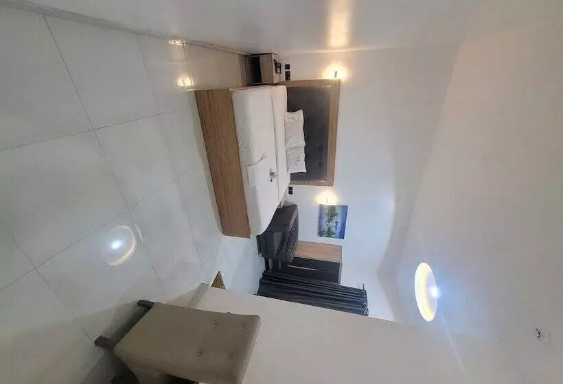 The Charis Hotel And Suites