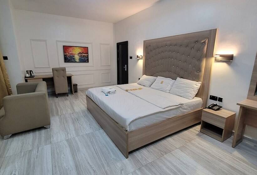 The Charis Hotel And Suites