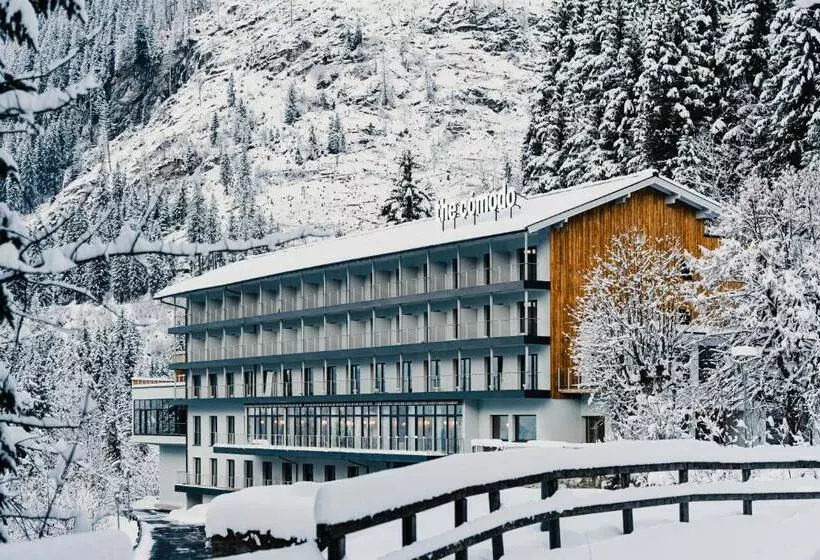 The Comodo Bad Gastein, A Member Of Design Hotels