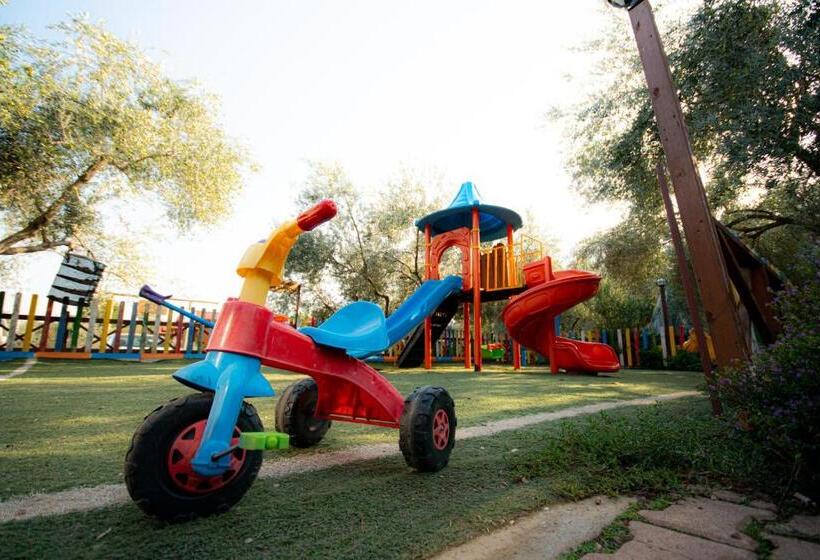 צימר Alpstar Camping & Restaurant