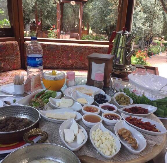 צימר Alpstar Camping & Restaurant