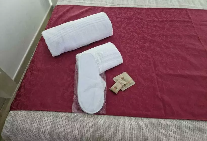 تختخواب و صبحانه Calypso Il Binario Elegance