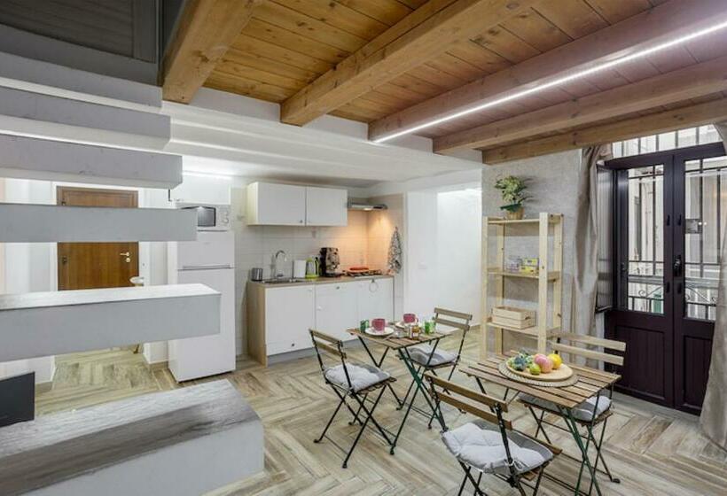 住宿加早餐  Calypso Il Binario Elegance