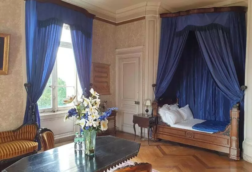 ベッドアンドブレックファースト Château De Saint Bonnet Les Oules