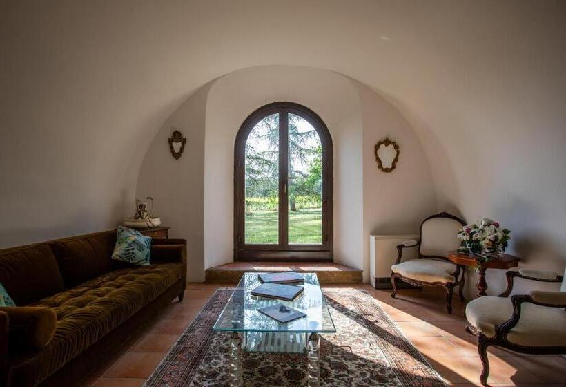 مبيت وإفطار Château Saint Pierre De Mejans