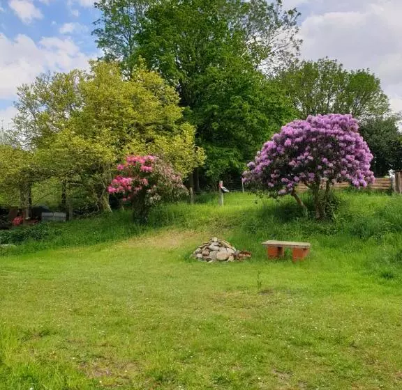 ベッドアンドブレックファースト La Fermette Chambres D Hôtes Dans Environnement Calme Et Arboré