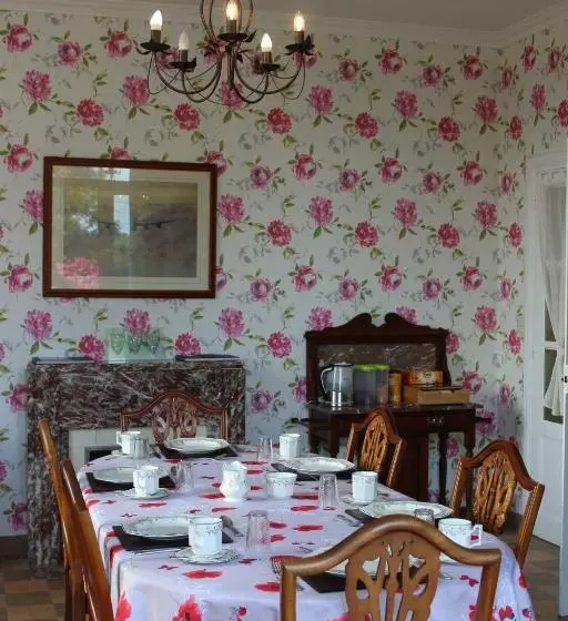 ベッドアンドブレックファースト Le Clos Castel