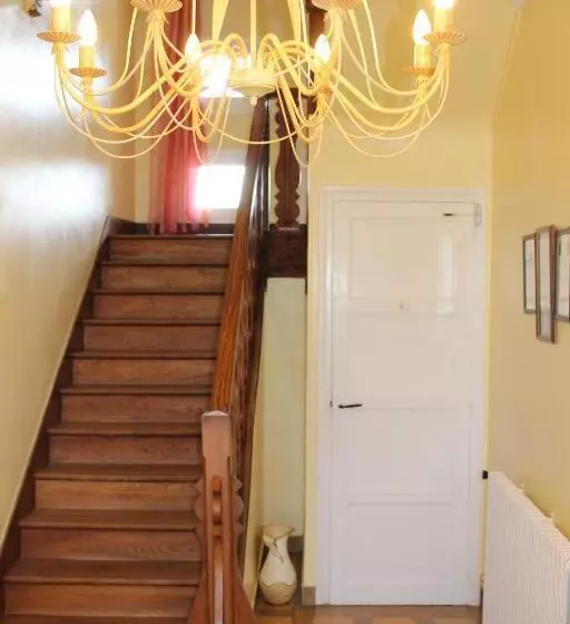 ベッドアンドブレックファースト Le Clos Castel