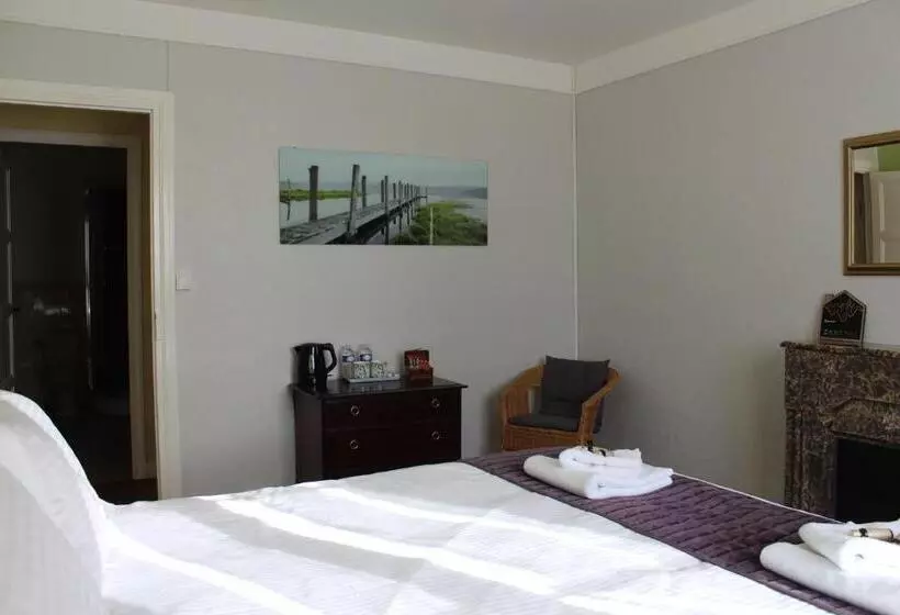 ベッドアンドブレックファースト Le Clos Castel