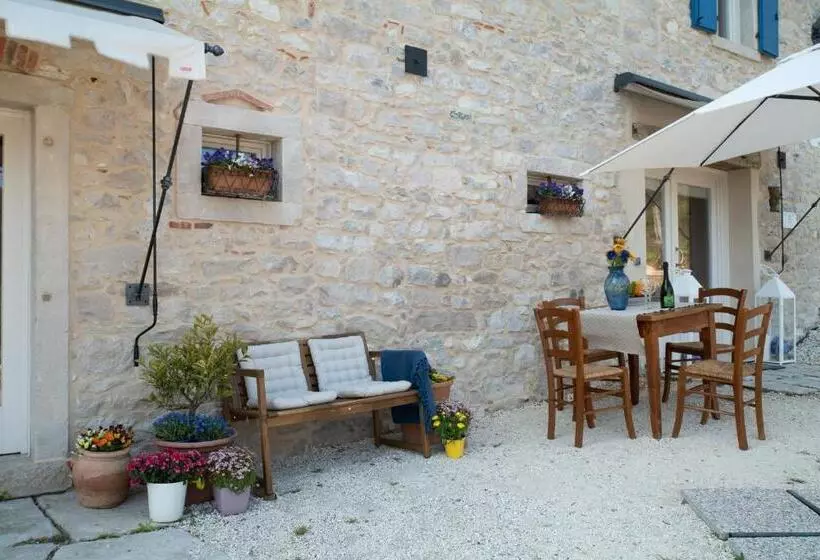 ホテル Agriturismo Podere Del Bosc