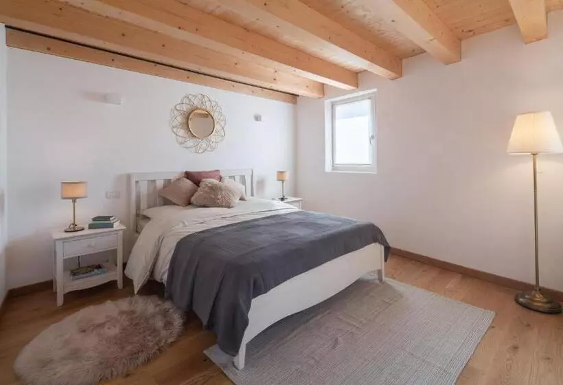 ホテル Agriturismo Podere Del Bosc