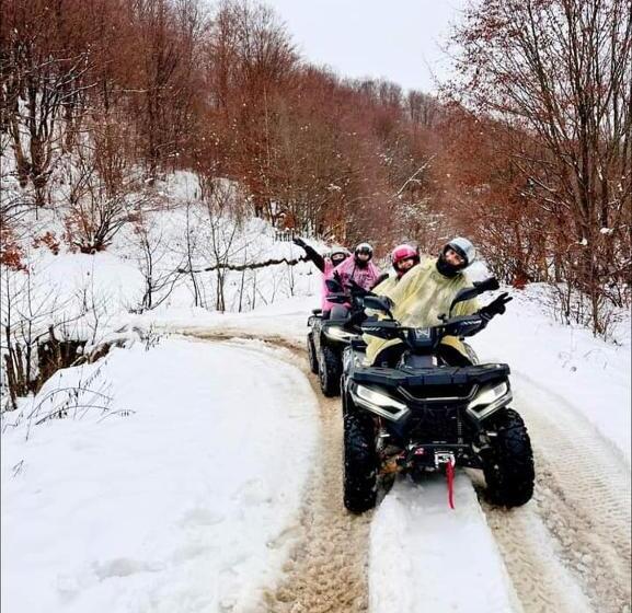 فندق Agropensiunea Pe Poderei