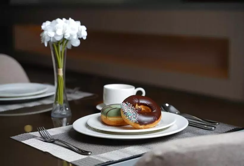 Hotelli Mena East Suites Dammam