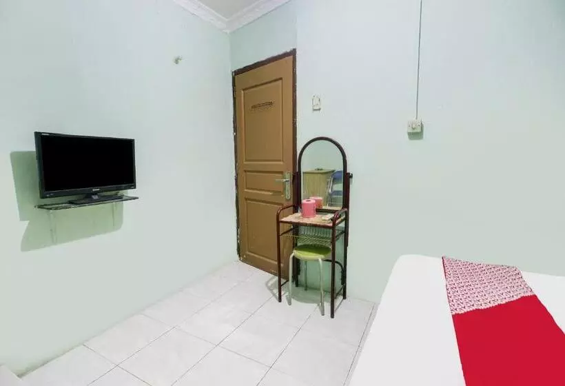 Hotelli Oyo 91967 Rajawali Inn