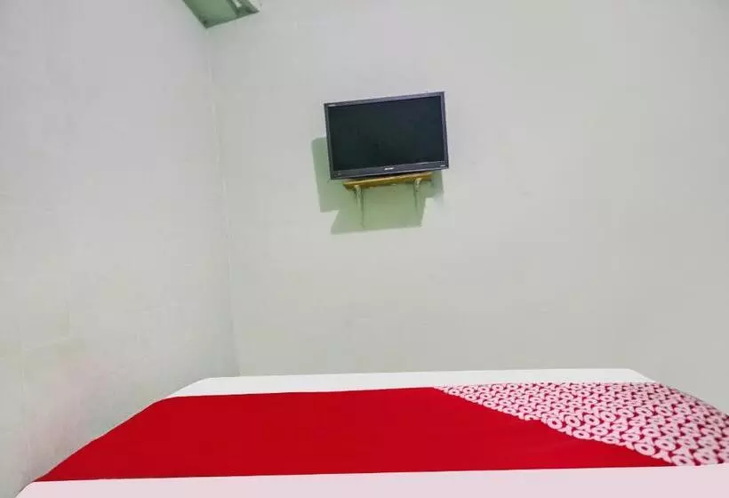 Hotelli Oyo 91967 Rajawali Inn