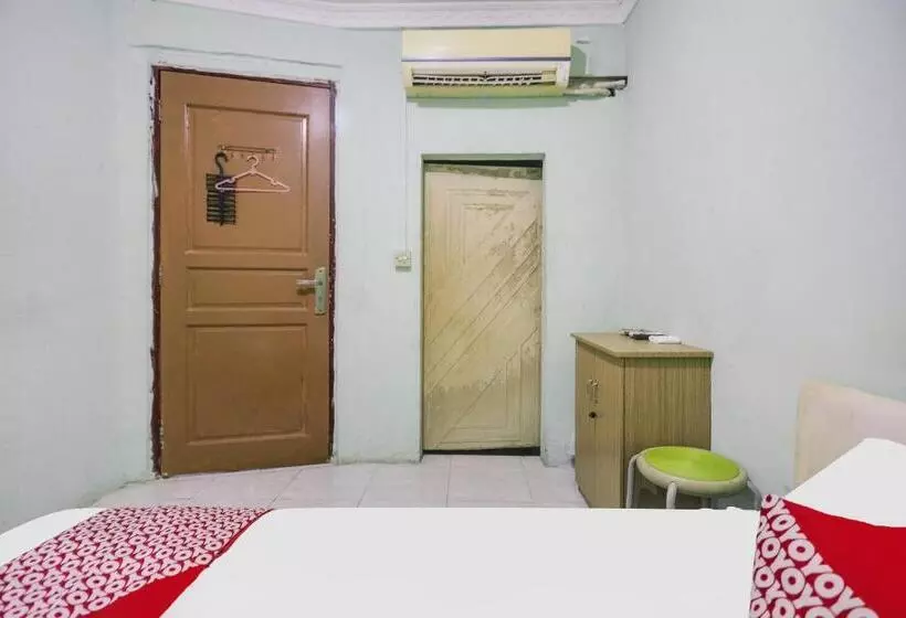 Hotelli Oyo 91967 Rajawali Inn