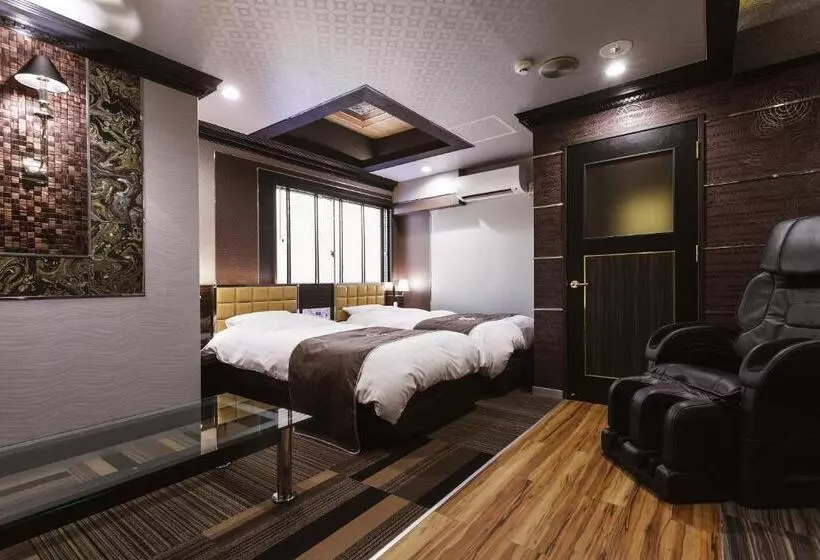 هتل S & Resort Feel