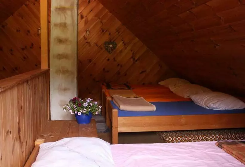 Hotelli Straniger Alm