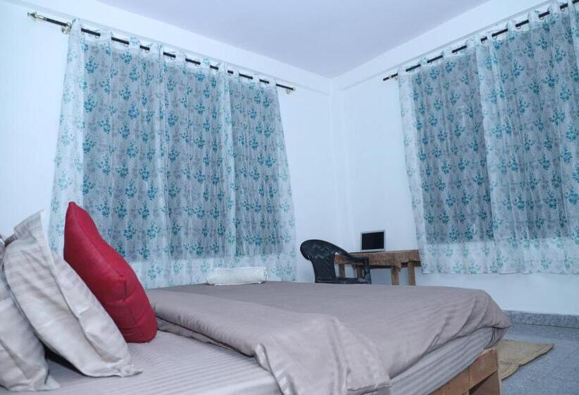 호텔 The Kasol Villa