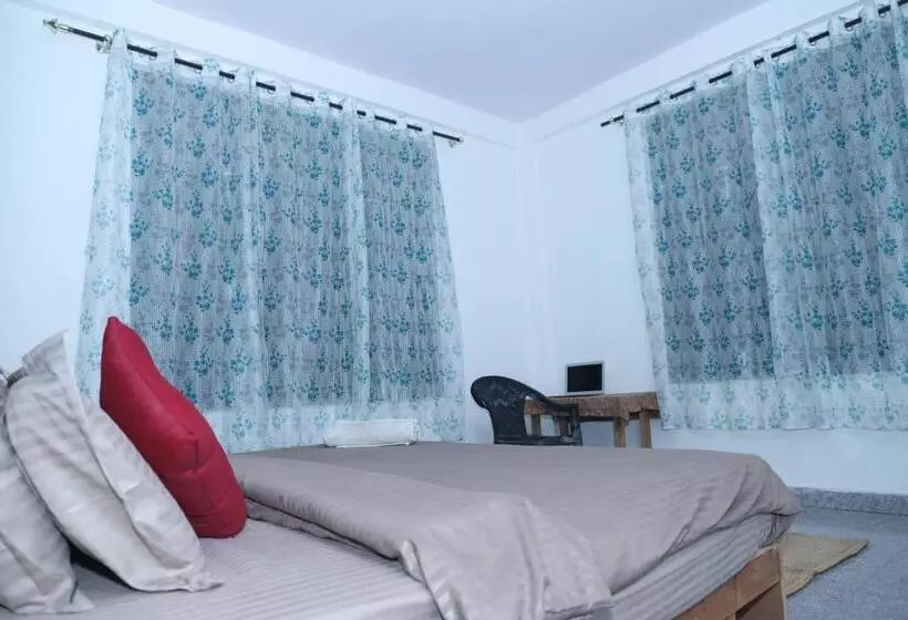 ホテル The Kasol Villa