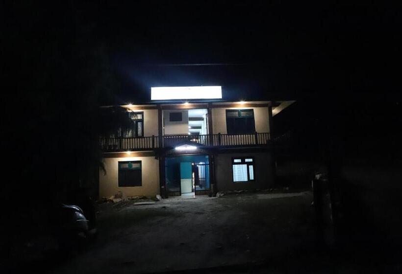 호텔 The Kasol Villa