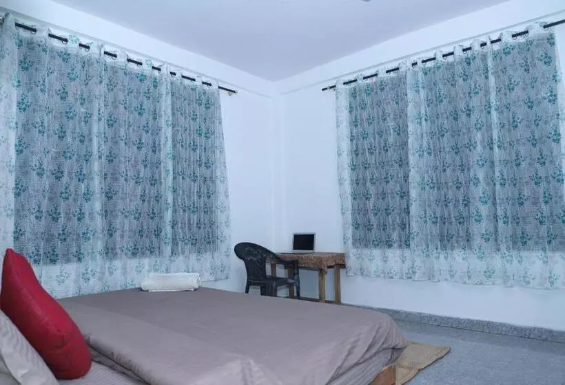 ホテル The Kasol Villa