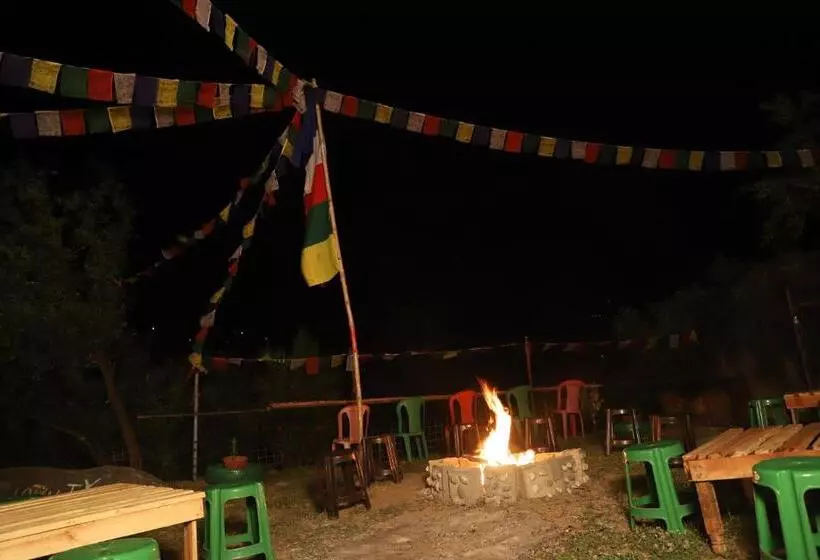 ホテル The Kasol Villa