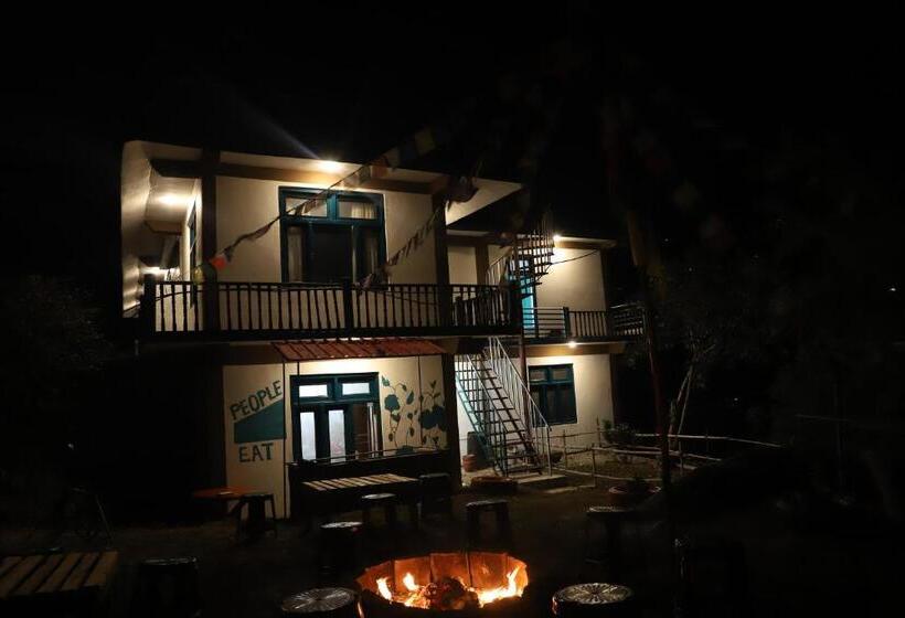 호텔 The Kasol Villa