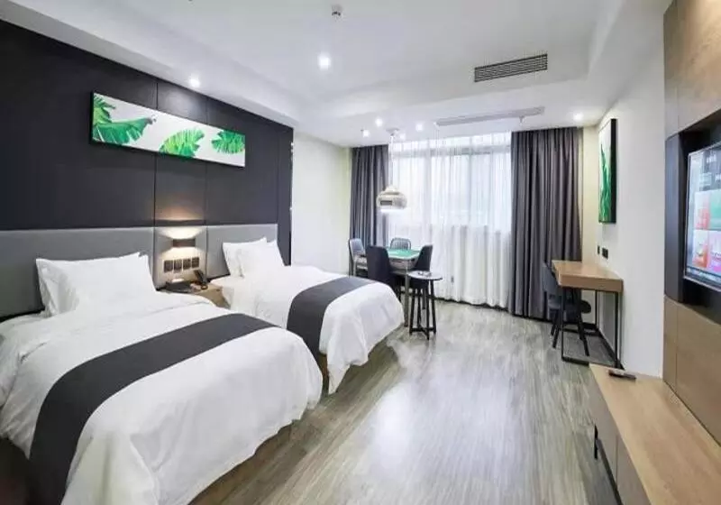 Hotelli Up And In Hubei Xianning Tongshan County Building Material Market