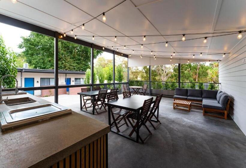 汽车旅馆  Aberdeen Lane